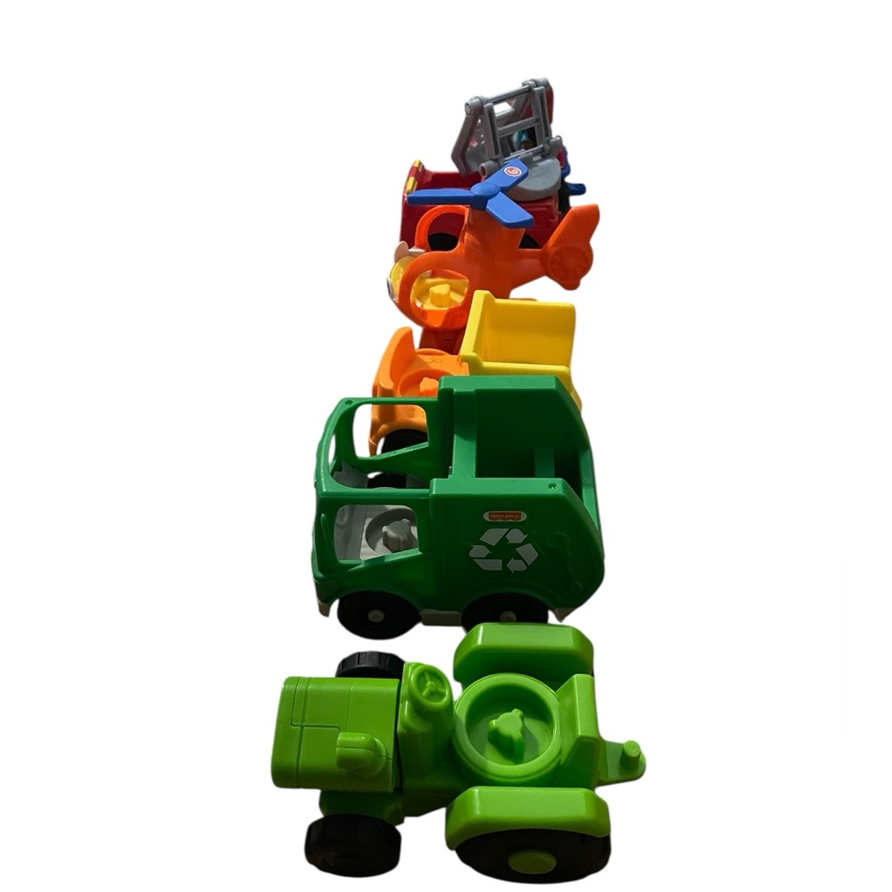 Fisher-Price‎ Little People Truck Lot EUC – Vehicles & Figures – Toddler - Picture 5 of 11